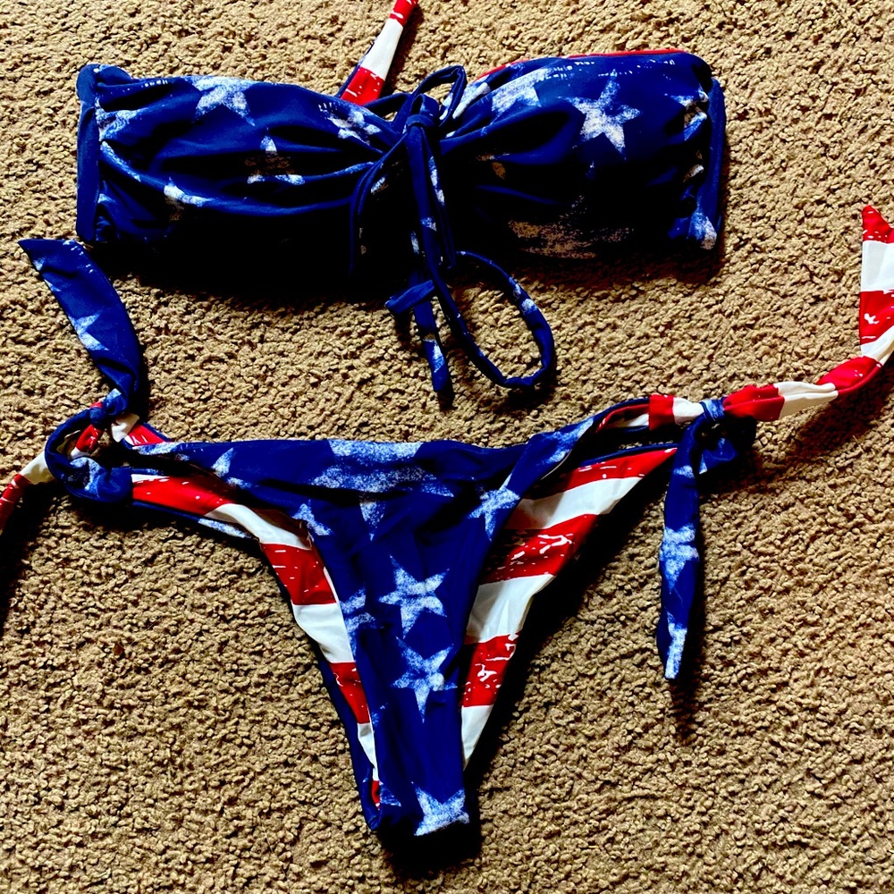 Very Sexy Bikini, totally a stripper bikini!